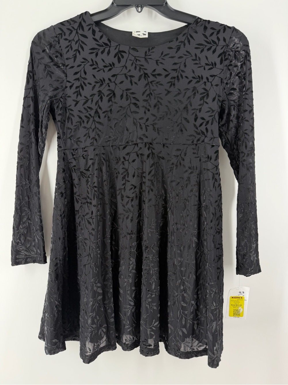 Black Long Sleeve Velvet Swing Dress